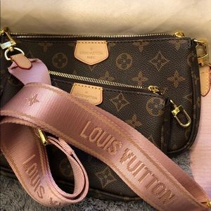 Louis Vuitton Shoulder Back/ Fanny Pack/ Purse